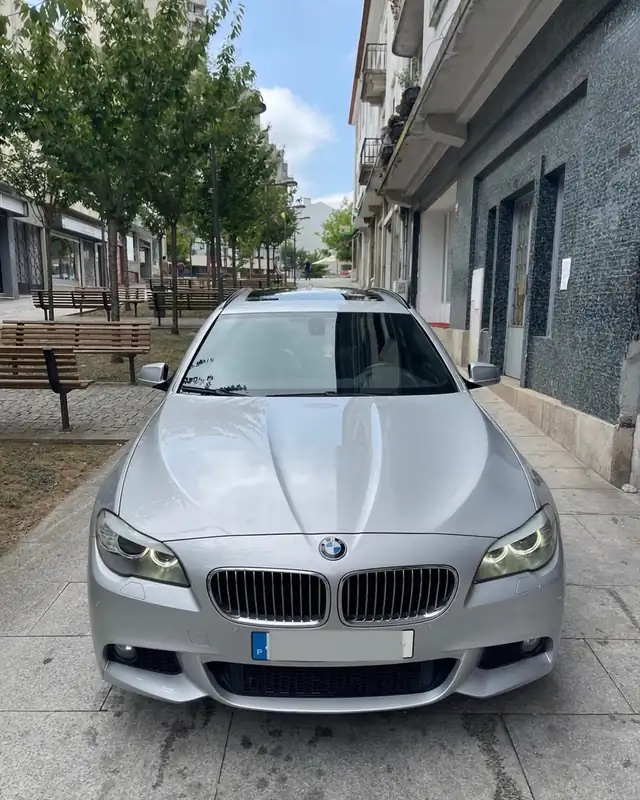 BMW Série 5 entregue depois de intervenção